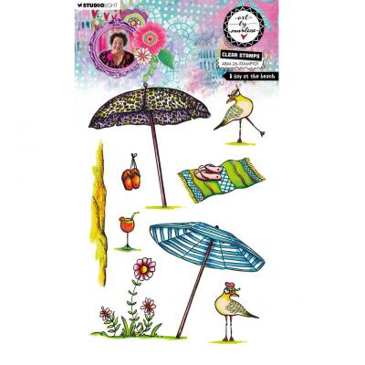 StudioLight Art By Marlene Stempel - A Day At The Beach