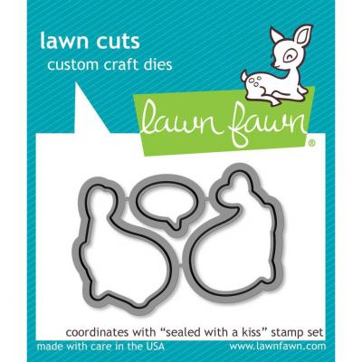 Lawn Fawn Lawn Cuts - Sealed With A Kiss